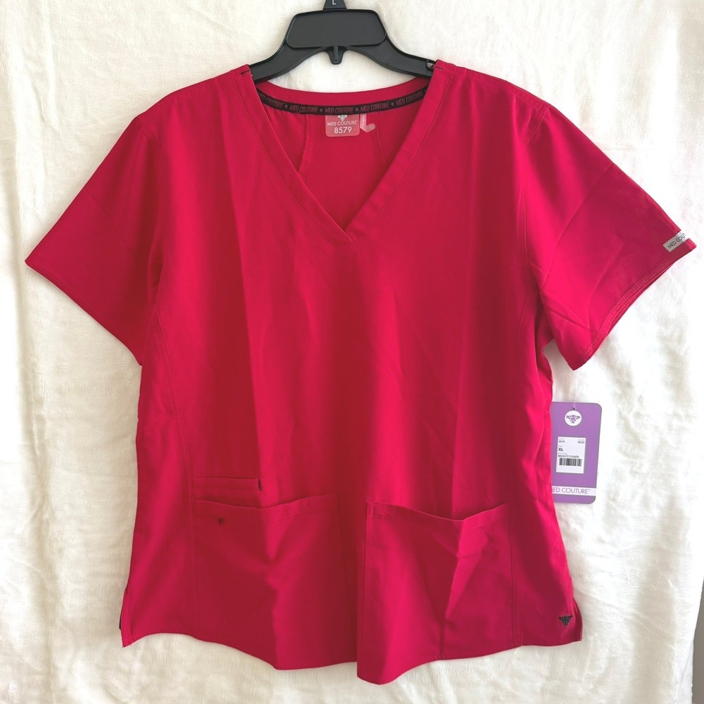 Med Couture 8579 Womens V-Neck Scrub Top Red‎ Short Sleeve XL NWT
